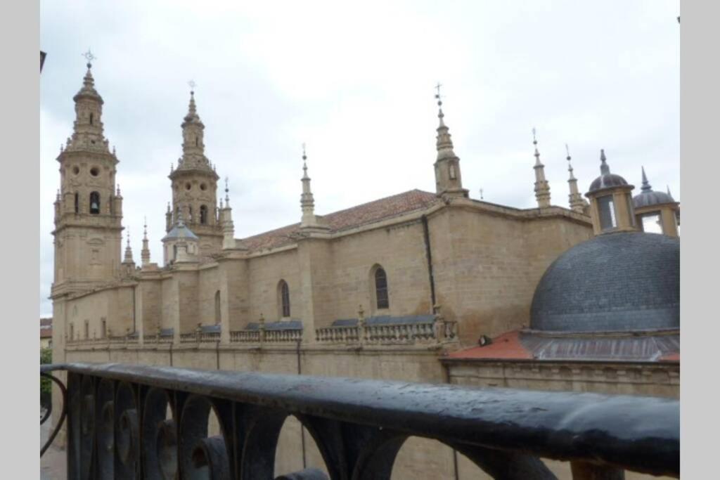 Urban Loft La Galeria Lejlighed Logroño Eksteriør billede